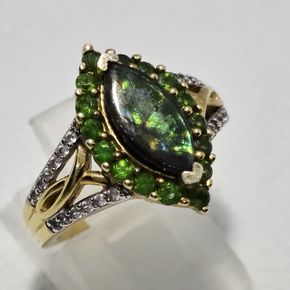 Designer Signed  Rare Genuine Canadian Ammolite Ring